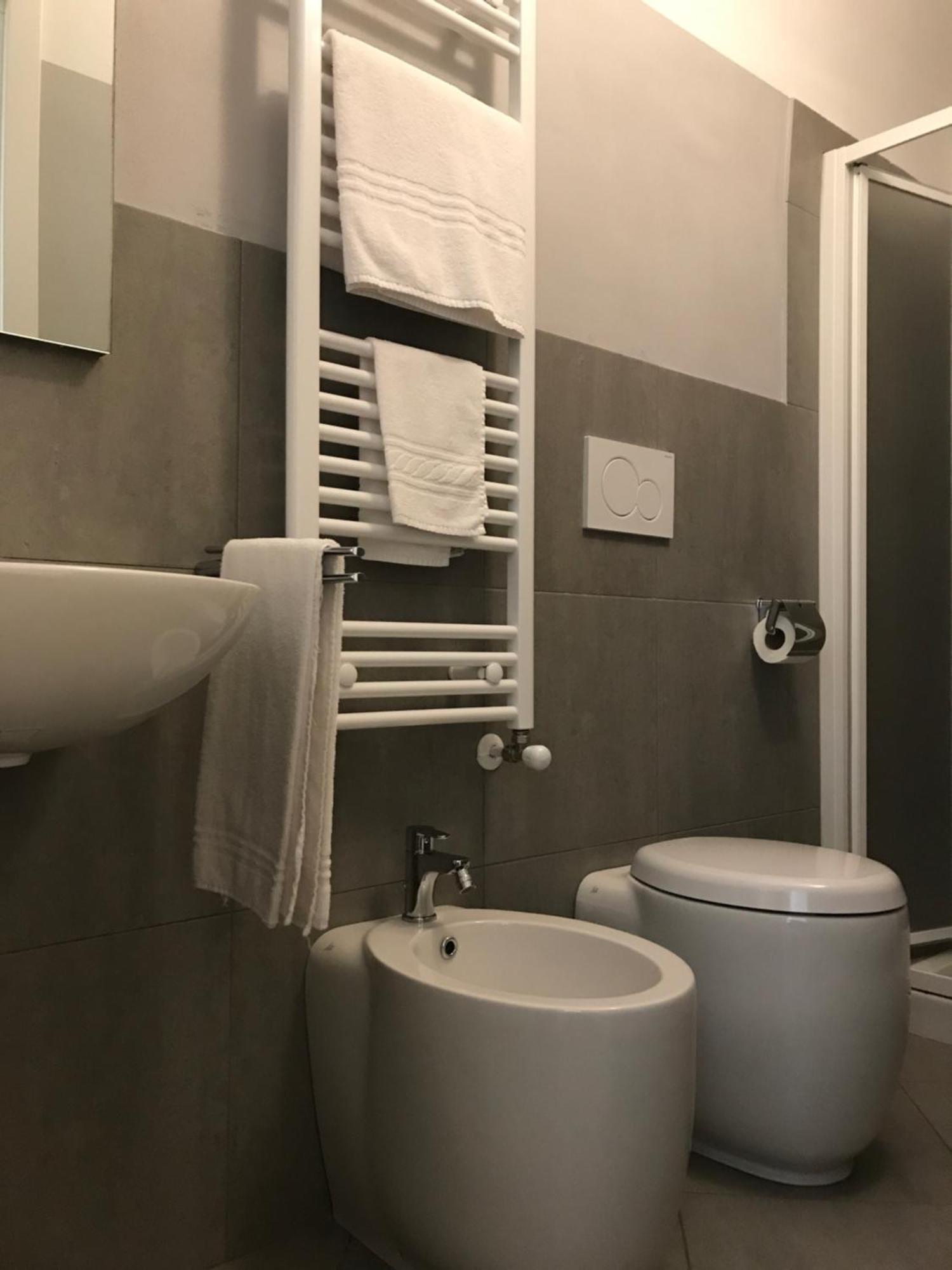 La Terrazza Vercelli Bed & Charme Luaran gambar