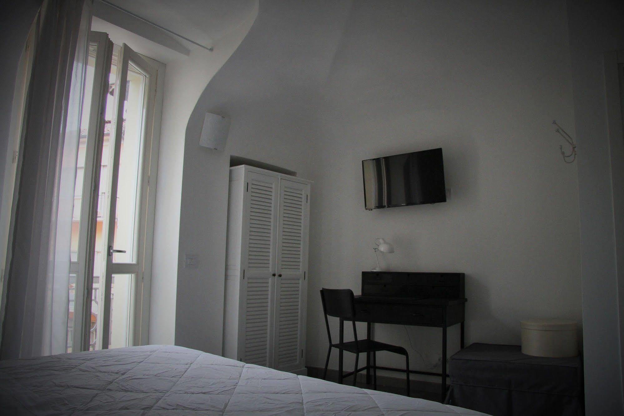 La Terrazza Vercelli Bed & Charme Luaran gambar