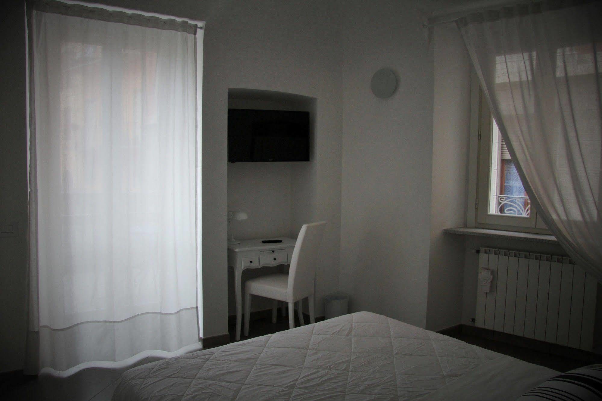 La Terrazza Vercelli Bed & Charme Luaran gambar